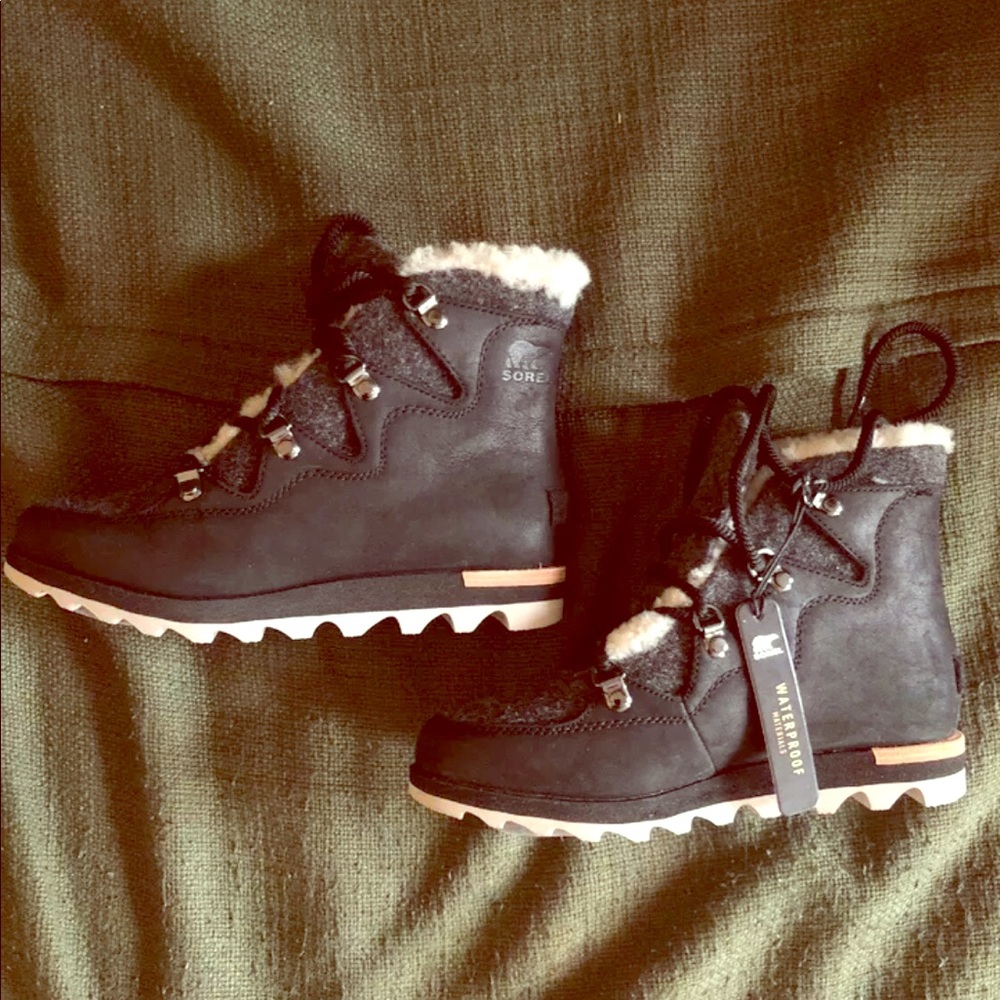 SOLD Sorel Sneakchic Holiday Boot